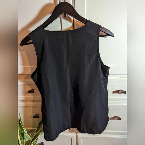 π°2/$20 George basic black tank - Picture 2 of 4